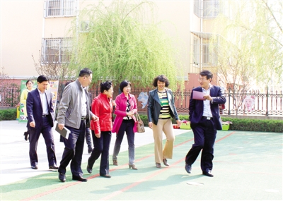 金胶州数字报-抓精细管理 展教研精彩 创优质名