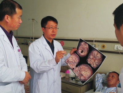 盛京周刊数字报-红色行动进行时