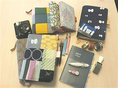 鄞州日报数字报刊平台-一本手账催生的“社群经济”