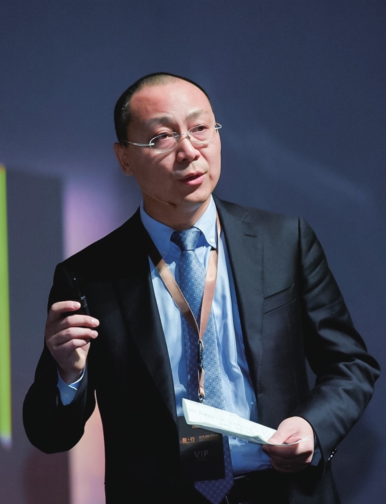 复星国际执行董事,高级副总裁,复星地产ceo龚平:远处有风景,世界有